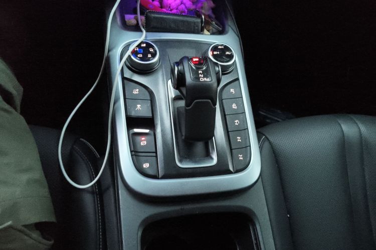 坦克300 2021款 越野版 2.0T 征服者局部细节18