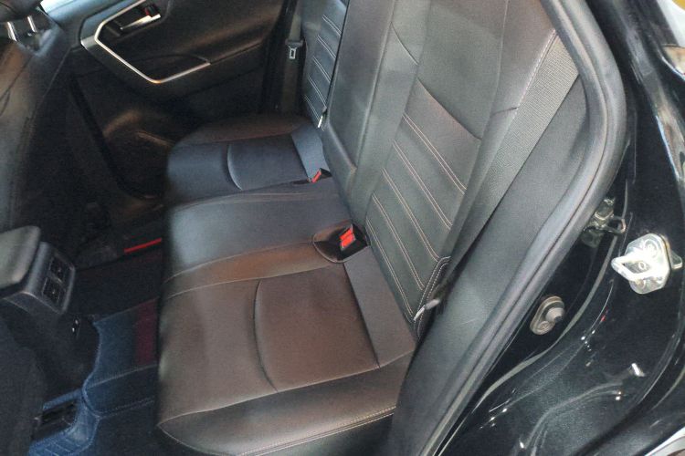 丰田 威兰达 2021款 2.0L CVT四驱豪华版中控内饰21