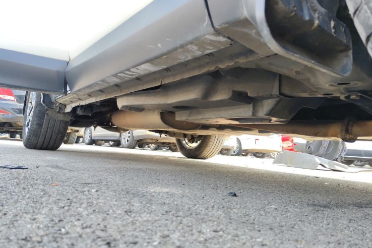 丰田 RAV4荣放 2016款 2.5L 自动四驱尊贵版局部细节9001