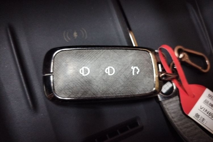 吉利银河 银河星耀8 2025款 130km EM-P 星舰版中控内饰11