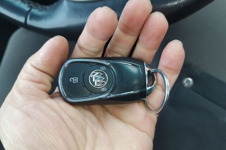 别克GL6 2019款 18T 6座互联豪华型 国VI中控内饰11