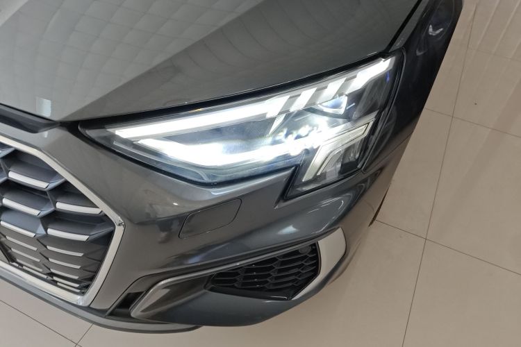 奥迪A3 2021款 A3L Limousine 35 TFSI 进取运动型局部细节36