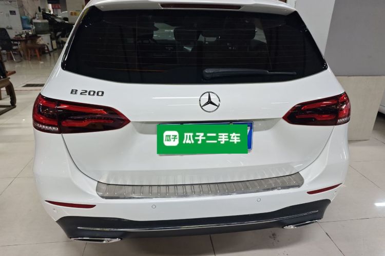 奔驰B级 2020款 B 200 动感型车身外观6004