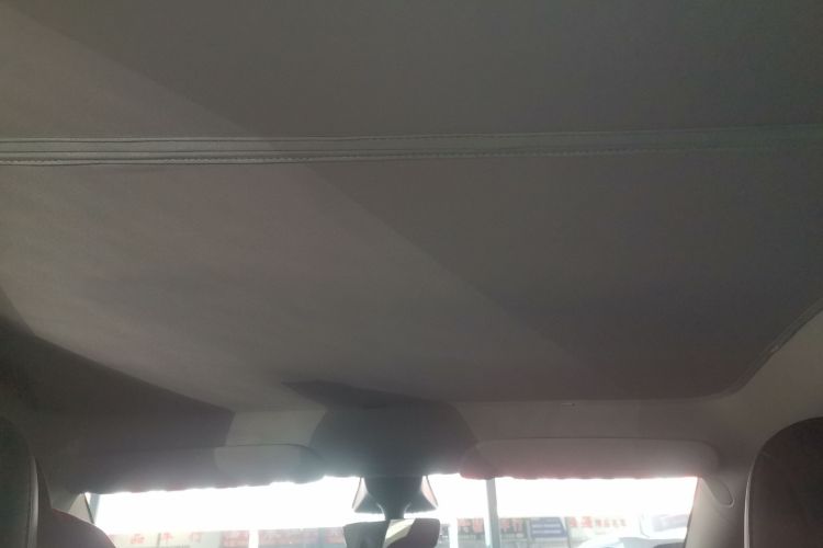 特斯拉 Model Y 2022款 后轮驱动版局部细节22