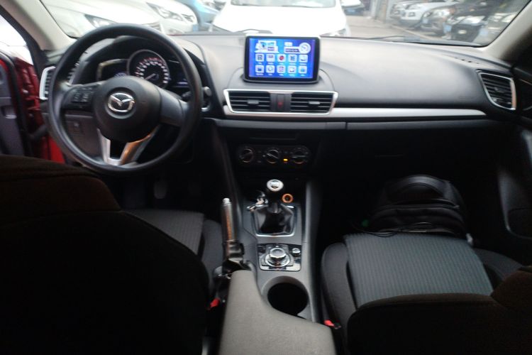 马自达3 昂克赛拉 2016款 三厢 1.5L 手动舒适型中控内饰12