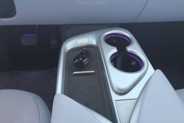 ARCFOX极狐 极狐 阿尔法T5(ARCFOX αT5) 2025款 630 神行版中控内饰18