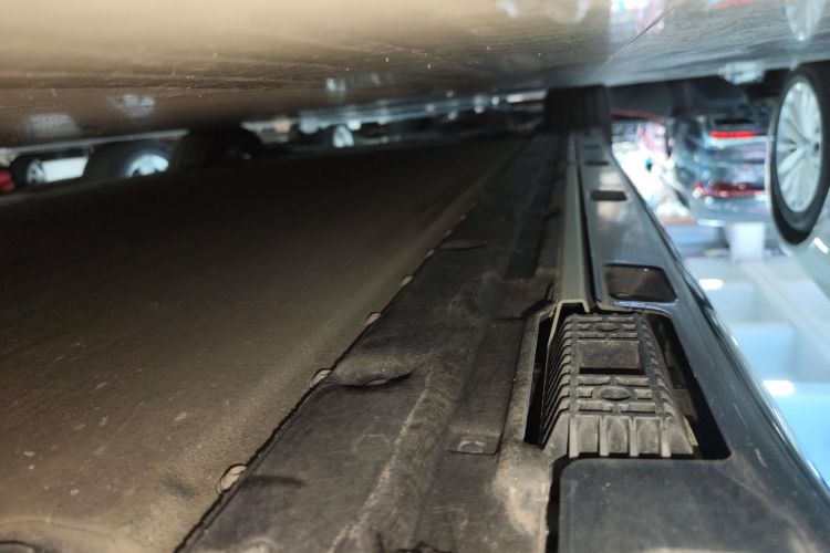 小米汽车 小米SU7 2024款 后驱超长续航高阶智驾Pro版局部细节9002