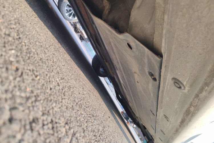 现代 领动 2016款 1.6L 自动智炫·豪华型局部细节9002