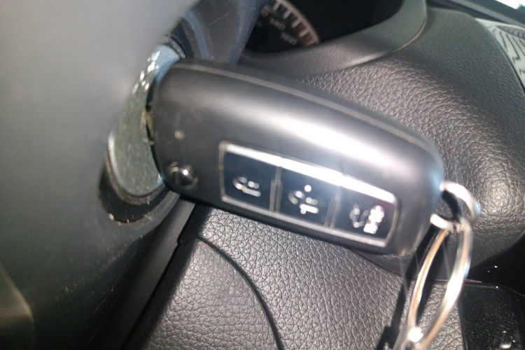 日产 轩逸 2022款 改款 经典 1.6XL CVT豪华版中控内饰11