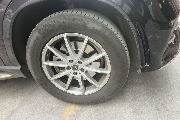 奔驰GLE 2020款 改款 GLE 350 4MATIC 时尚型车身外观6007