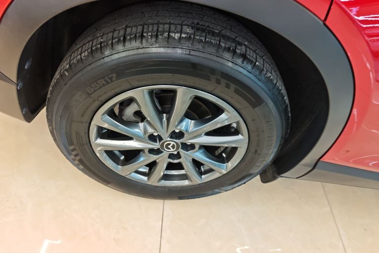 马自达CX-4 2021款 2.0L 自动两驱蓝天活力版车身外观6008