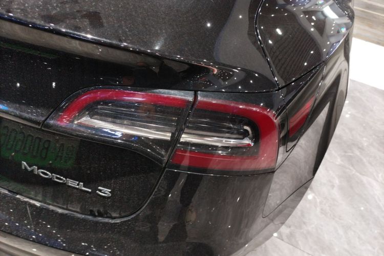 特斯拉 Model 3 2022款 后轮驱动版车身外观6001