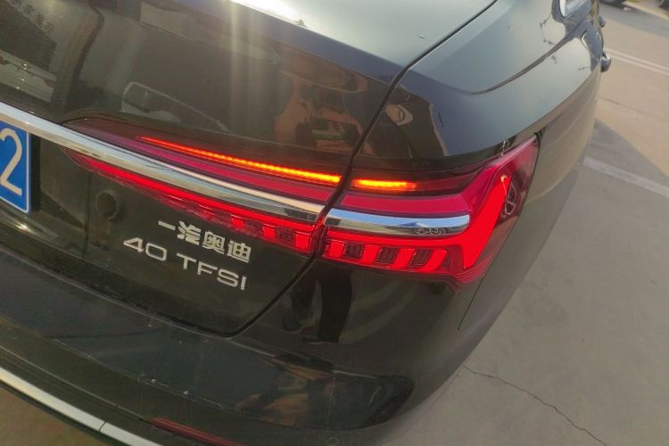 奥迪A6L 2023款 改款 40 TFSI 豪华动感型车身外观6006
