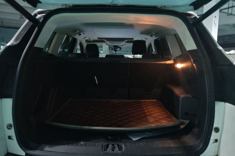 福特 翼虎 2017款 EcoBoost 245 四驱运动型机舱底盘23