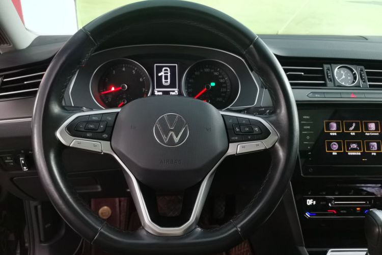 大众 迈腾 2020款 330TSI DSG 领先型中控内饰13