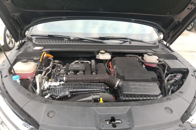 比亚迪 秦L 2024款 DM-i 80KM领先型局部细节24