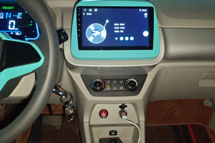 江铃集团新能源 易至EV2 2024款 201km 舒适型中控内饰16