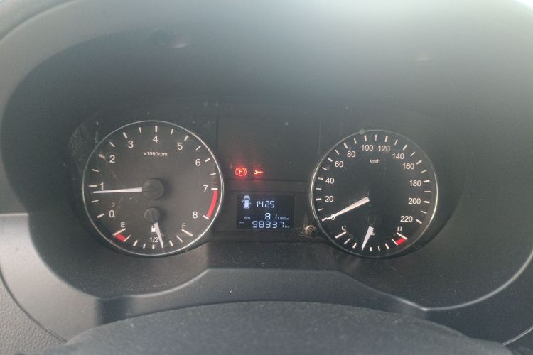 江淮瑞风 瑞风M3 2016款 宜家版 1.6L 豪华智能型中控内饰14