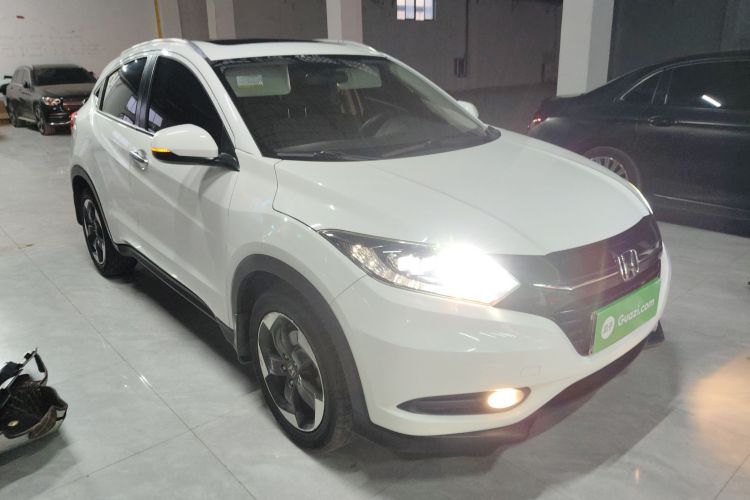 本田 缤智 2015款 1.8L CVT两驱豪华型车身外观3