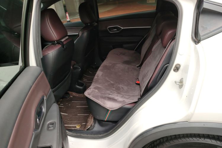 思铭 东风本田M-NV 2021款 尚逸版中控内饰21