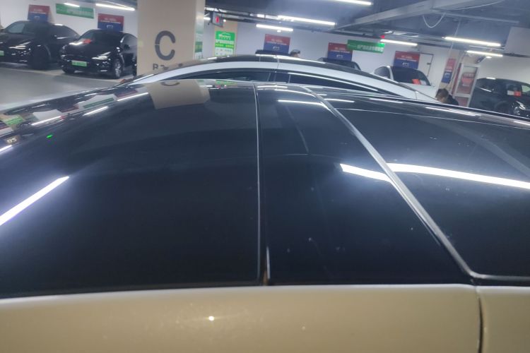 特斯拉 Model X 2019款 Performance 高性能版局部细节57