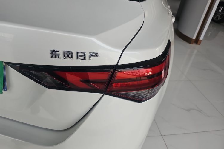 日产 轩逸 2023款 1.6L CVT悦享版车身外观9