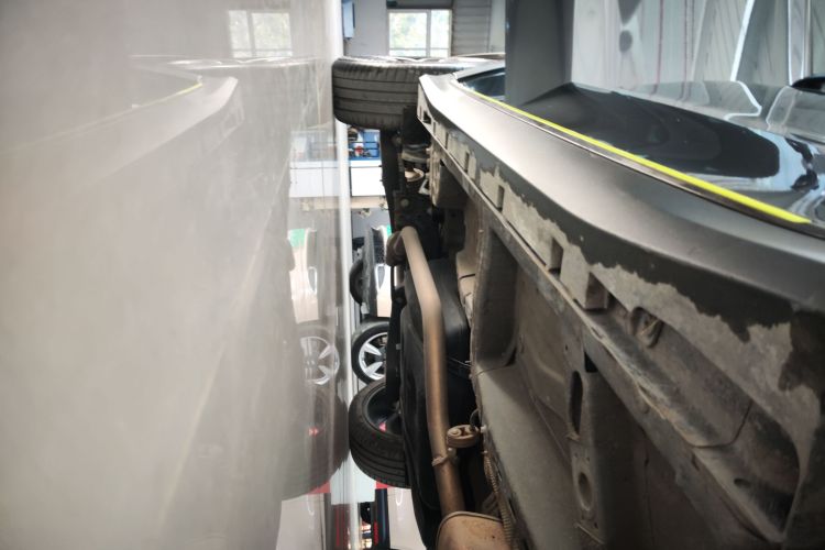 荣威RX5 2023款 PLUS 330TGI 自动领潮智臻版局部细节9001