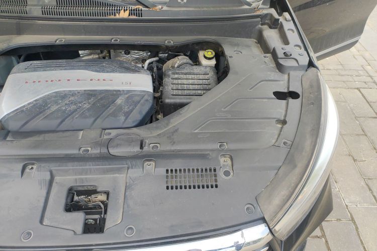 汉腾汽车 汉腾X5 2020款 1.5T 自动豪华型 5座机舱底盘26