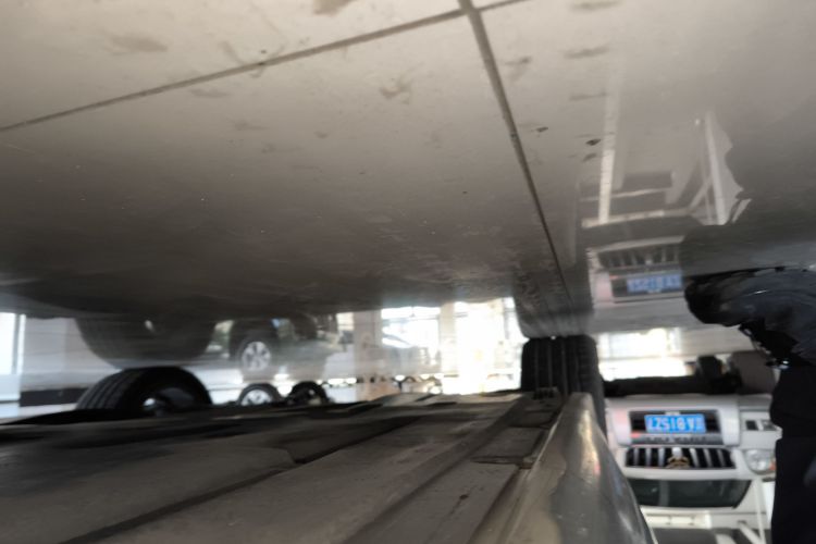 宝马3系 2021款 改款二 325Li M运动套装局部细节9001