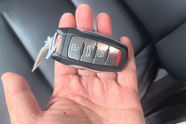 哈弗H6 2021款 第三代 1.5T 自动两驱Supreme中控内饰11