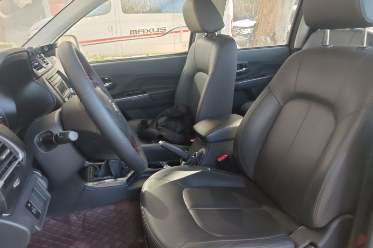 长城 风骏5 2021款 2.0T柴油两驱精英型大双排国VI GW4D20M中控内饰19