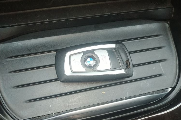 宝马X4 2014款 xDrive20i X设计套装中控内饰11