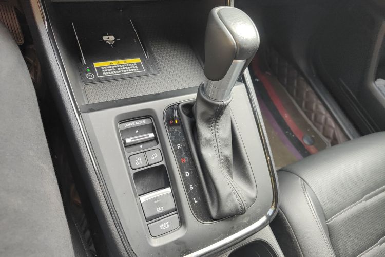 本田CR-V 2023款 240TURBO 两驱锋尚版 5座局部细节18