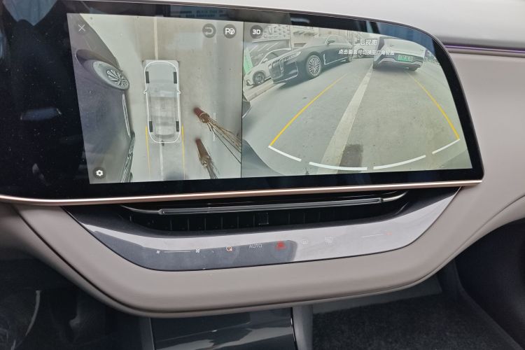 红旗EH7 2025款 640 四驱 智选版局部细节16