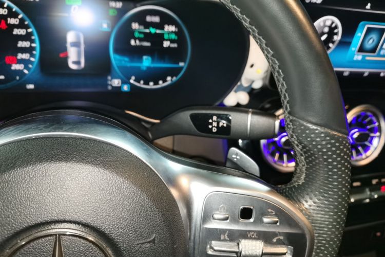 奔驰C级 2021款 C 260 星耀臻藏版局部细节18