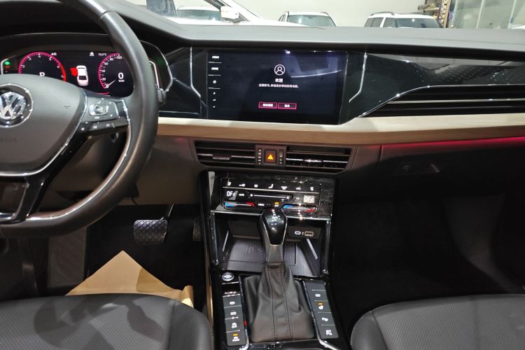 大众 帕萨特 2020款 380TSI 旗舰版 国VI局部细节16