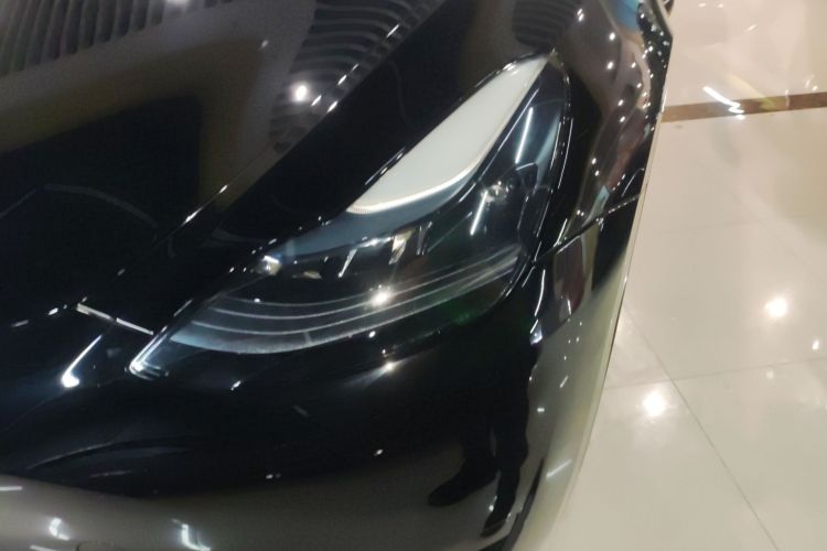 特斯拉 Model Y 2023款 后轮驱动版局部细节36