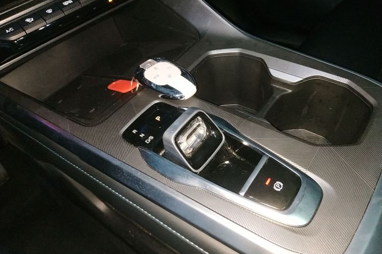 广汽传祺 传祺GS3 2023款 影速 270T R-STYLE版局部细节18