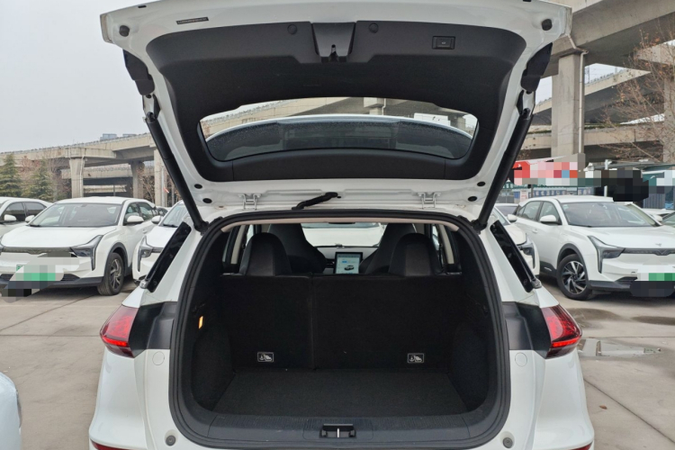 小鹏G3 2022款 G3i 460G机舱底盘23