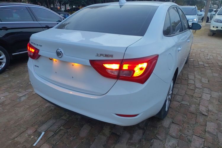 别克 英朗 2016款 15N 自动进取型车身外观7