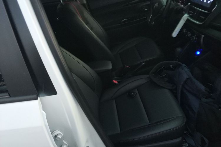 丰田 YARiS L 致炫 2022款 致炫X 1.5L CVT豪华PLUS版局部细节41