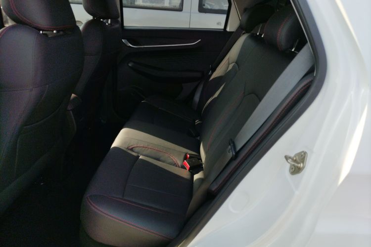 吉利汽车 远景X3 2021款 PRO 1.5L 手动精英型中控内饰21