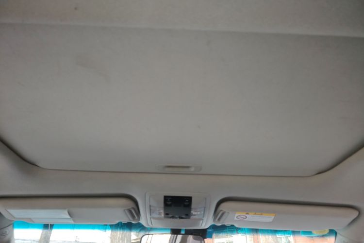 丰田 普拉多 2016款 2.7L 自动标准版中控内饰22