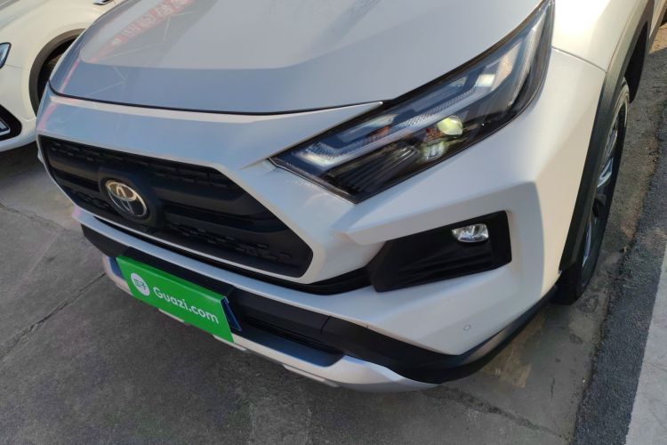 丰田 RAV4荣放 2023款 2.0L CVT四驱探险Plus版局部细节36