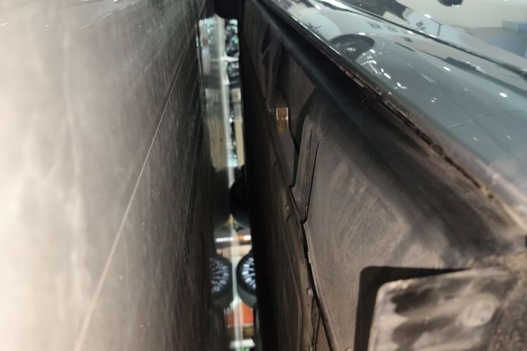 小鹏X9 2025款 740超长续航 Max局部细节9002