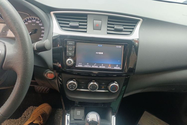 日产 轩逸 2018款 1.6XV CVT尊享版局部细节16