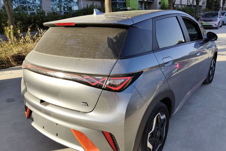 比亚迪 海豚 2021款 405km 时尚版车身外观7