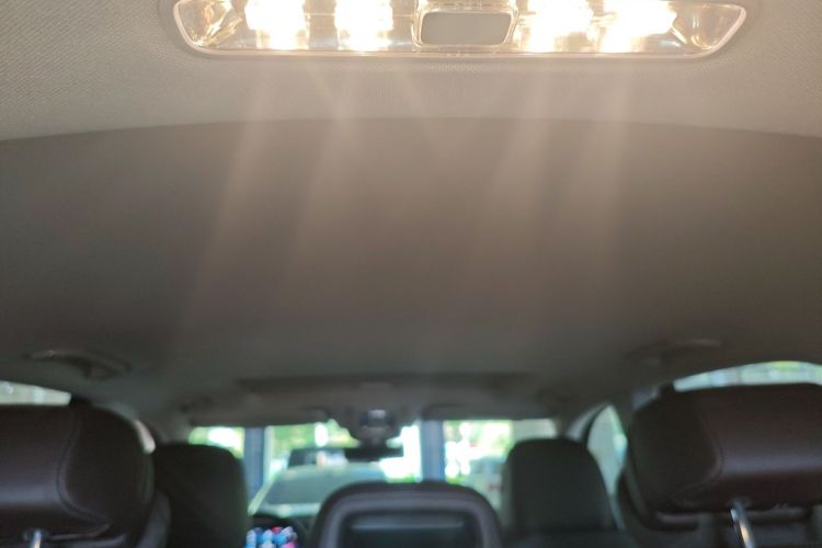 奔驰GLE 2020款 GLE 350 4MATIC 动感型特别版局部细节22