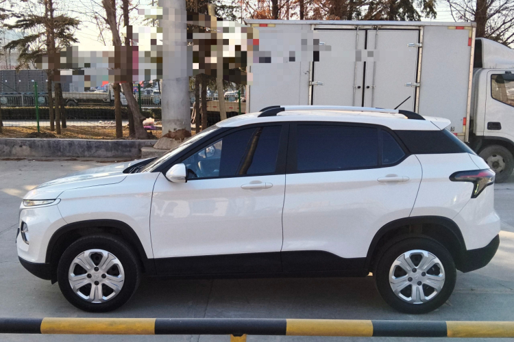 宝骏510 2019款 1.5L 手动劲享型77kW 国VI车身外观4