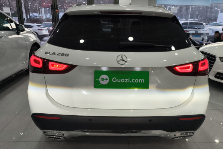 奔驰GLA 2023款 GLA 220车身外观6